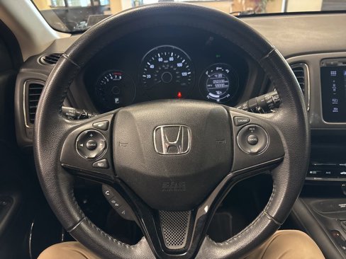 Used 2016 Honda HR-V EX-L image 11