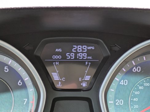 Used 2013 Hyundai Elantra SE image 22