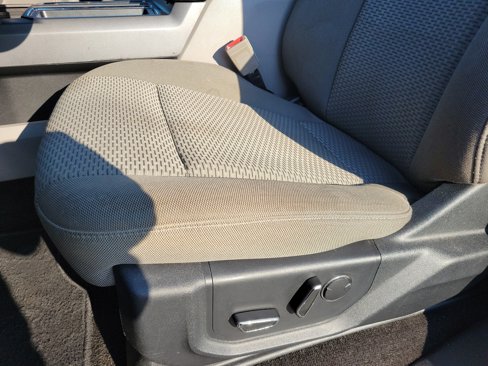 Used 2018 Ford F150 XLT w/ Equipment Group 302A Luxury image 14