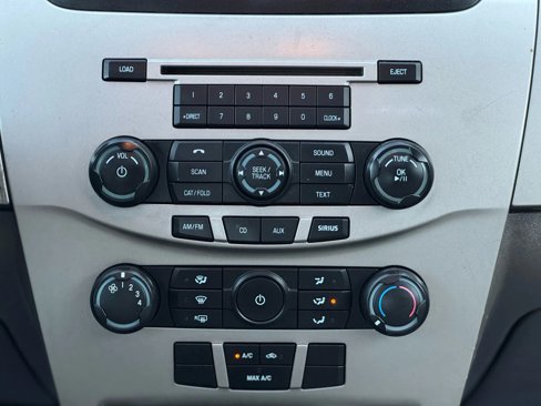 Used 2009 Ford Focus SES image 23
