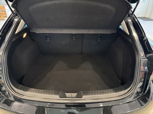 Used 2016 MAZDA MAZDA3 i Grand Touring image 17