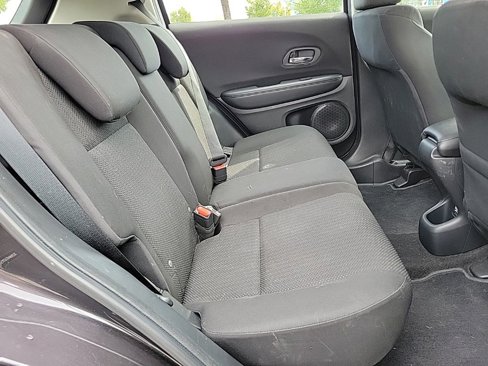 Used 2018 Honda HR-V LX image 14