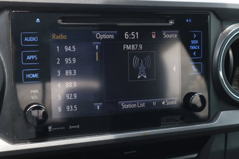 Used 2018 Toyota Tacoma TRD Sport image 13