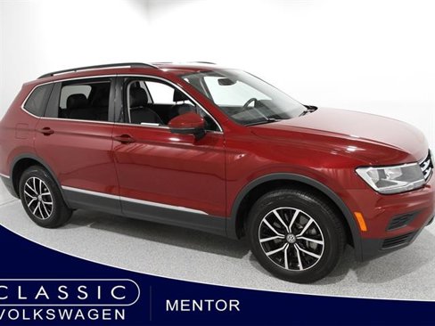 Used 2021 Volkswagen Tiguan SE w/ 3rd Row Seat Package image 1
