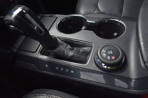 Used 2018 Ford Explorer XLT w/ Equipment Group 202A image 34