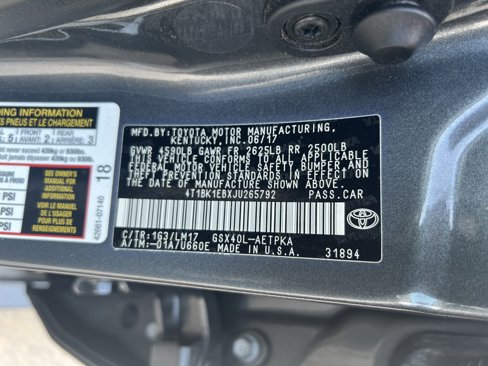 Used 2018 Toyota Avalon Limited image 35