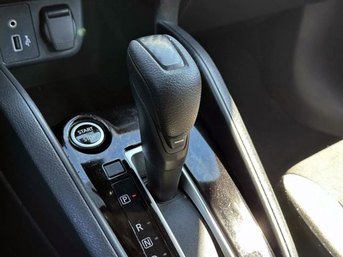 Certified 2022 Nissan Versa SV w/ Trunk Package image 30