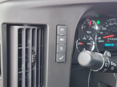Used 2023 GMC Savana 2500 w/ Driver Convenience Package image 18