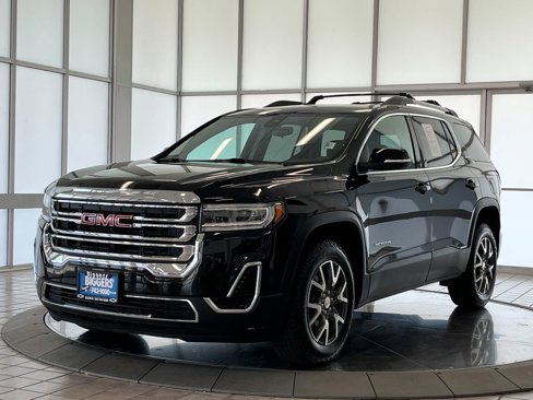 Used 2021 GMC Acadia SLE w/ Driver Convenience Package image 4