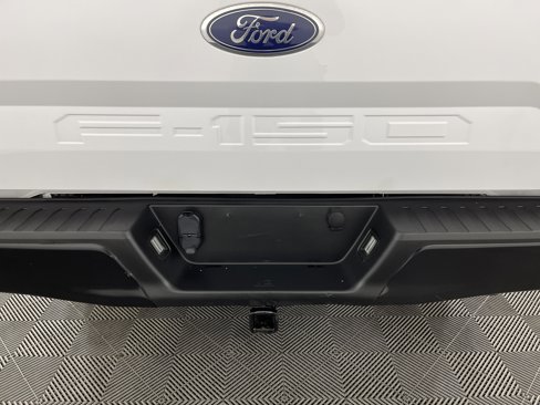 Used 2018 Ford F150 XL w/ Equipment Group 101A Mid image 6