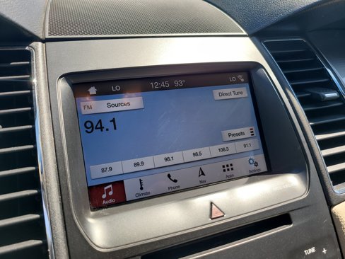 Used 2018 Ford Taurus SEL w/ Equipment Group 201A image 20