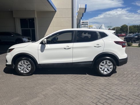 Used 2020 Nissan Rogue Sport S image 8