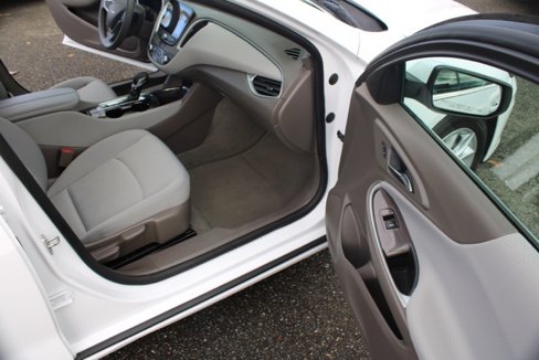 Used 2022 Chevrolet Malibu LT image 27