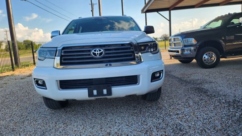 Used 2018 Toyota Sequoia Limited image 5