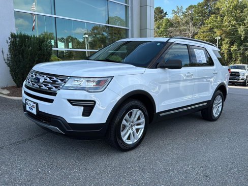 Used 2019 Ford Explorer XLT w/ Class II Trailer Tow Package image 2