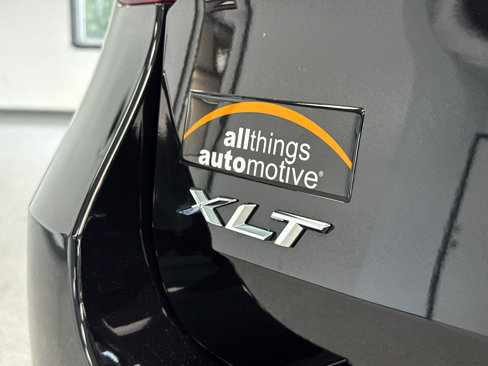 Used 2024 Ford Explorer XLT image 44