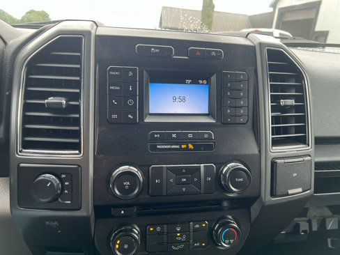 Used 2018 Ford F150 XLT image 5