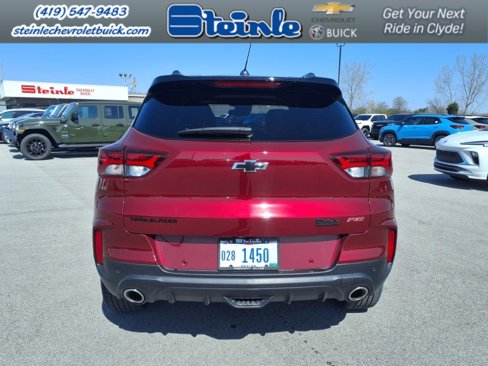 Used 2022 Chevrolet TrailBlazer RS w/ Technology Package image 9