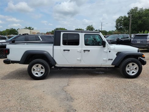 Used 2023 Jeep Gladiator Sport image 36
