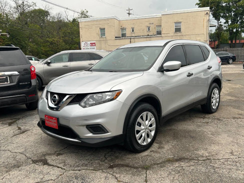 Used 2016 Nissan Rogue S image 2