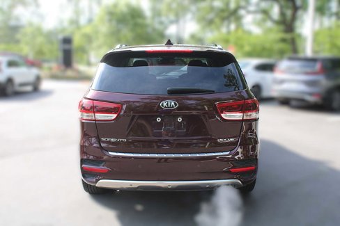 Certified 2018 Kia Sorento SX image 8