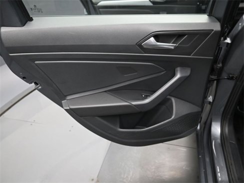 Certified 2025 Volkswagen Jetta Sport image 26