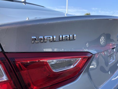 Used 2024 Chevrolet Malibu LT image 28