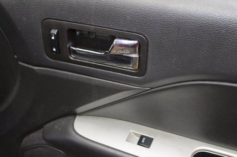 Used 2012 Ford Fusion SEL image 9