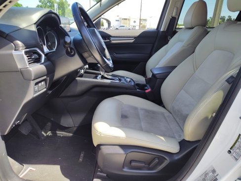 Used 2019 MAZDA CX-5 Touring image 14