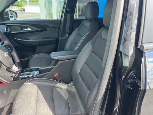 Used 2023 Chevrolet TrailBlazer RS w/ Convenience Package image 19