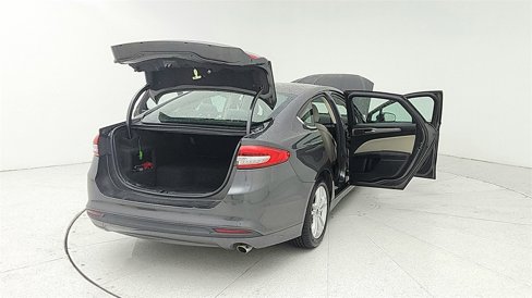 Used 2018 Ford Fusion S image 11