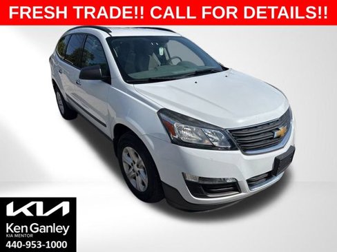 Used 2017 Chevrolet Traverse LS image 1