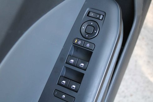 New 2025 Kia K4 LXS image 19