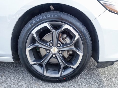 Used 2023 Chevrolet Malibu LT image 9