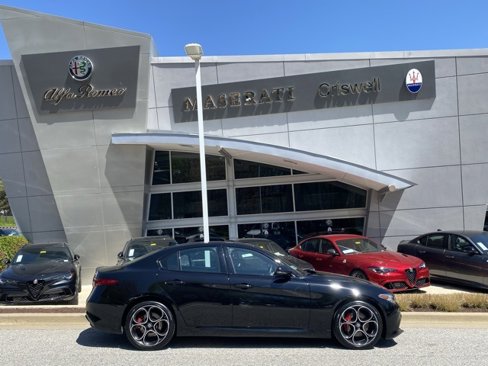 Used 2021 Alfa Romeo Giulia Ti Sport image 4