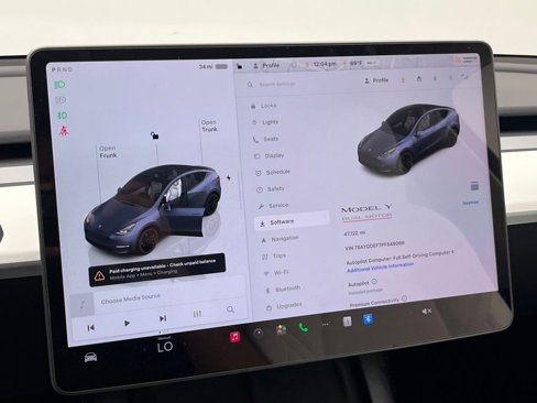 Used 2023 Tesla Model Y Performance image 21