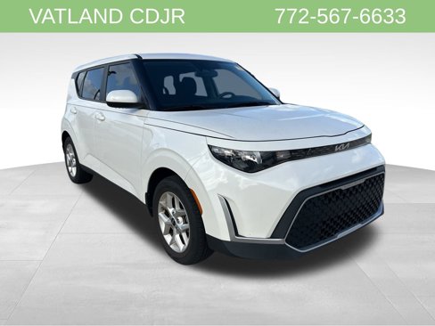 Used 2023 Kia Soul LX w/ LX Technology Package image 34