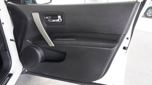 Used 2013 Nissan Rogue SV image 9