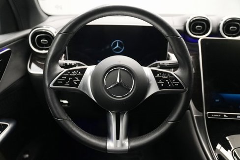 Used 2024 Mercedes-Benz GLC 300 4MATIC image 26