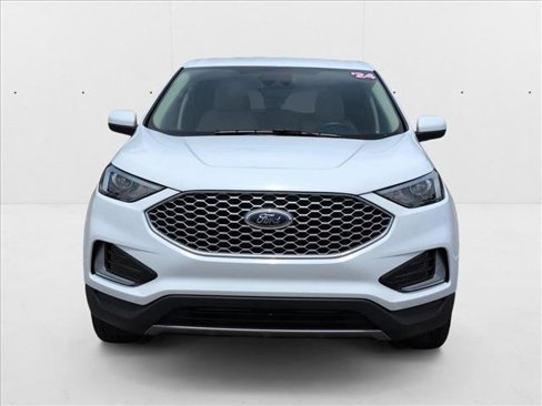 Used 2024 Ford Edge SEL image 2