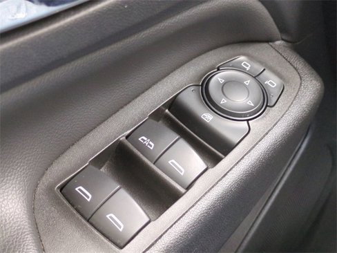 Used 2023 Chevrolet Equinox LT image 22