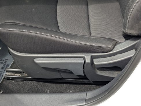 Used 2020 Nissan Sentra SV image 16
