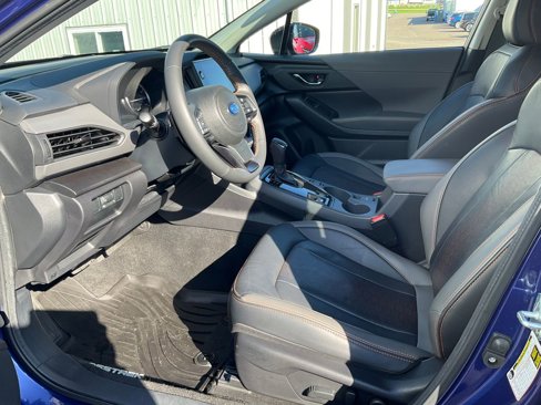 Used 2024 Subaru Crosstrek 2.5i Limited image 2
