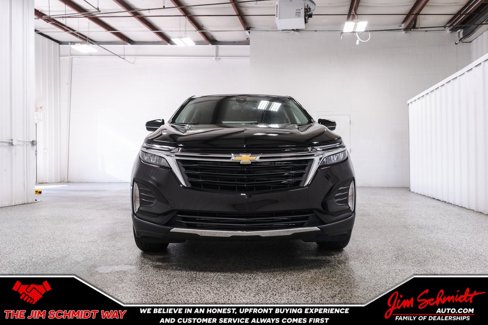 Used 2022 Chevrolet Equinox LT image 2