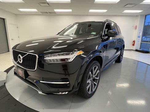 Used 2018 Volvo XC90 T5 Momentum w/ Convenience Package image 3