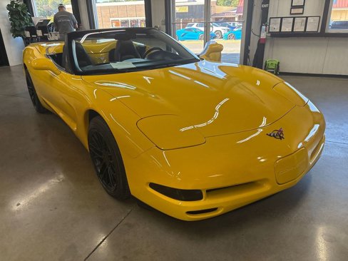 Used 2003 Chevrolet Corvette Convertible w/ Preferred Equipment Group1 image 18