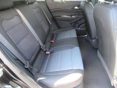 New 2025 Chevrolet Trax LT w/ Driver Confidence Package image 27