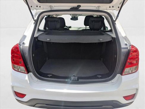 Used 2018 Chevrolet Trax LS image 6