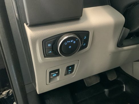 Used 2019 Ford F150 XLT w/ Equipment Group 302A Luxury image 17