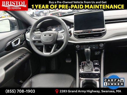 Used 2024 Jeep Compass Limited image 16